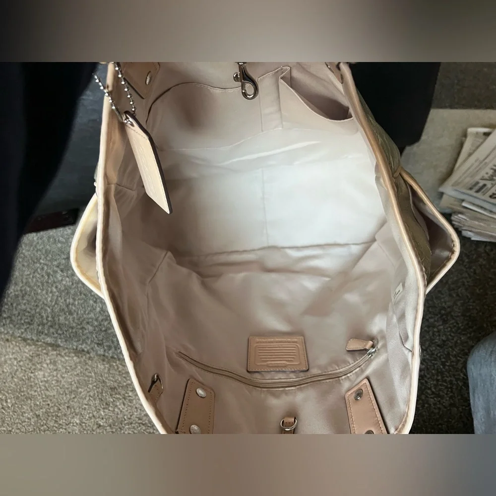 Coach Metro Gold Metallic Leather Large Tote Purse